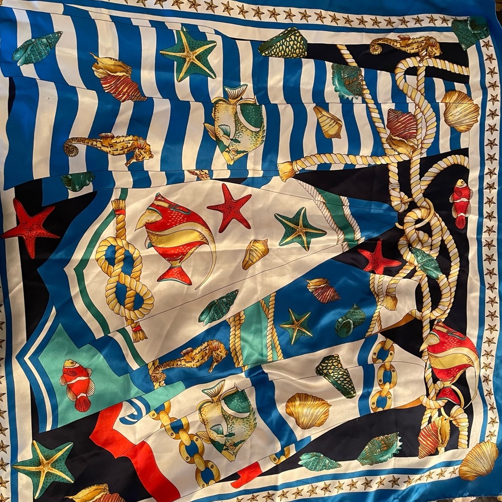 Women’s scarf. Nautical theme. 100% polyester.